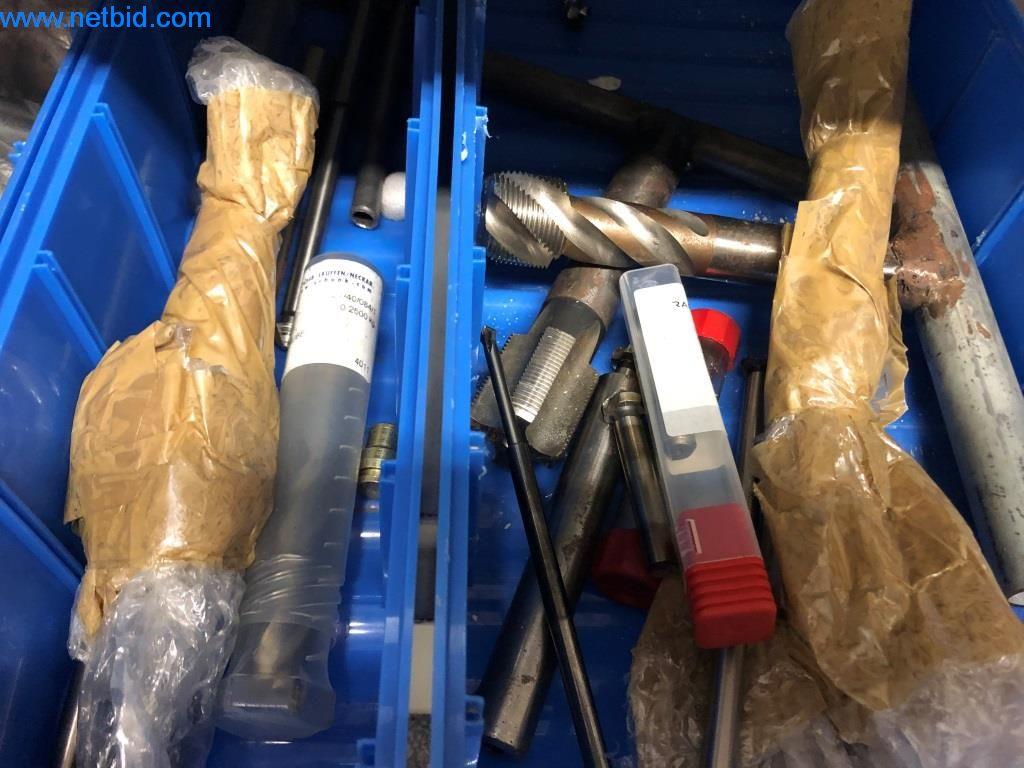 Machines et installations (moulage sous pression d'aluminium pour l'industrie automobile et ses sous-traitants)-2