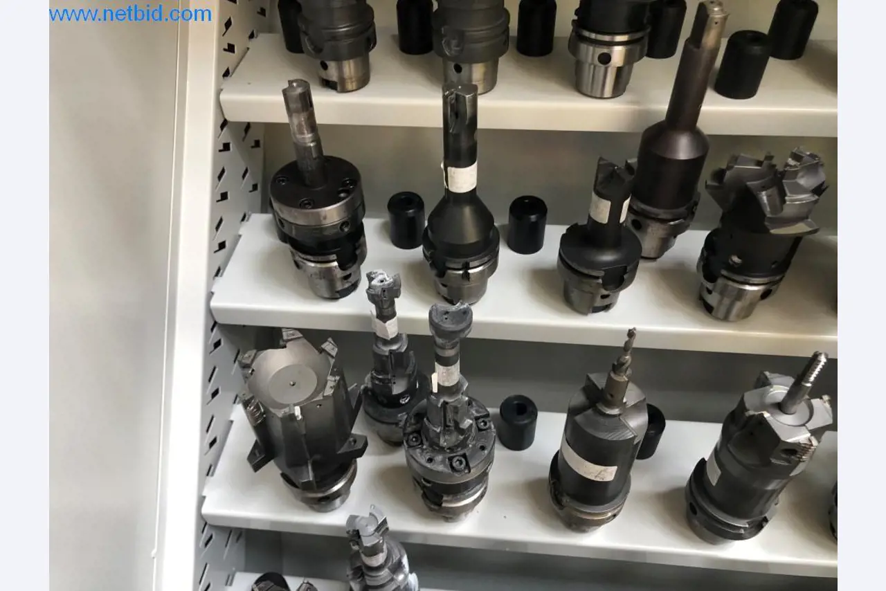 Máquinas e sistemas (fundição injectada de alumínio para a indústria automóvel e de fornecimento automóvel)-7