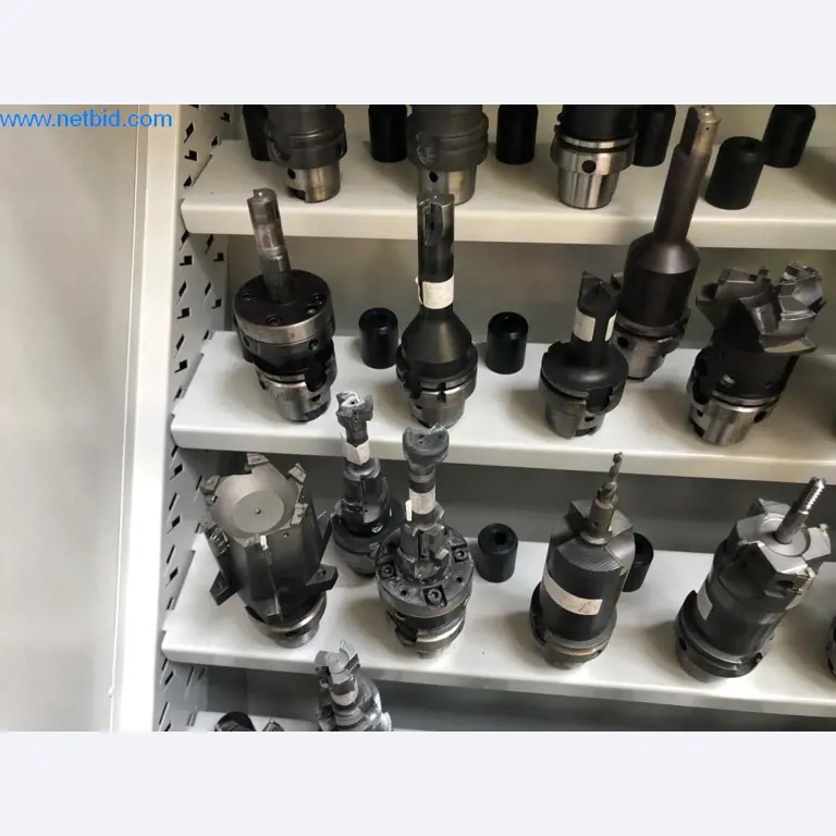 Máquinas e sistemas (fundição injectada de alumínio para a indústria automóvel e de fornecimento automóvel)-7