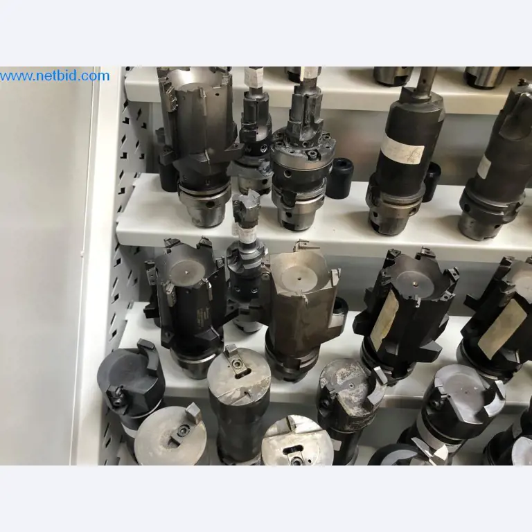 Máquinas e sistemas (fundição injectada de alumínio para a indústria automóvel e de fornecimento automóvel)-9