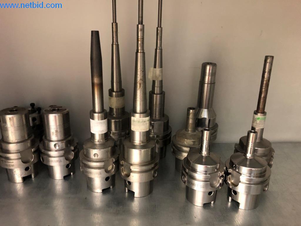 Machines et installations (moulage sous pression d'aluminium pour l'industrie automobile et ses sous-traitants)-22