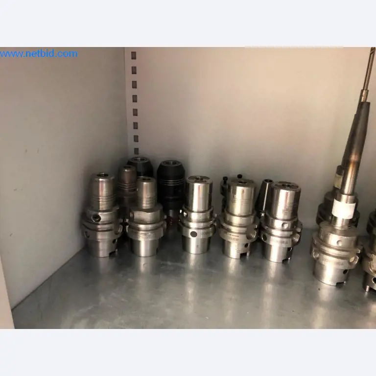 Maschinen und Anlagen (Aluminiumdruckguss für die Automobil- und Automobilzulieferindustrie)-23