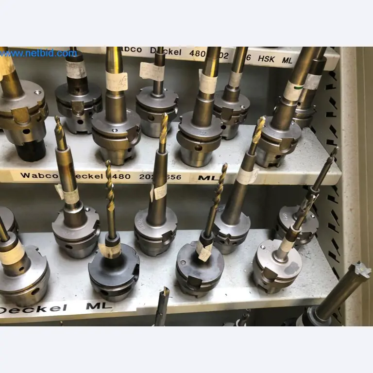 Máquinas e sistemas (fundição injectada de alumínio para a indústria automóvel e de fornecimento automóvel)-12