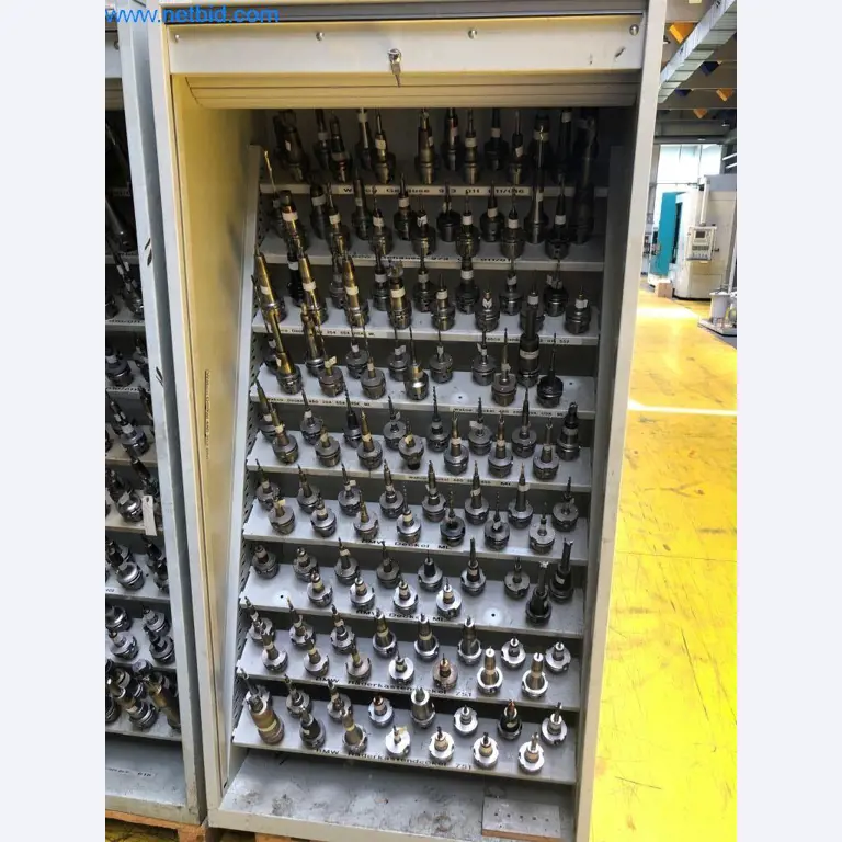 Máquinas e sistemas (fundição injectada de alumínio para a indústria automóvel e de fornecimento automóvel)-1