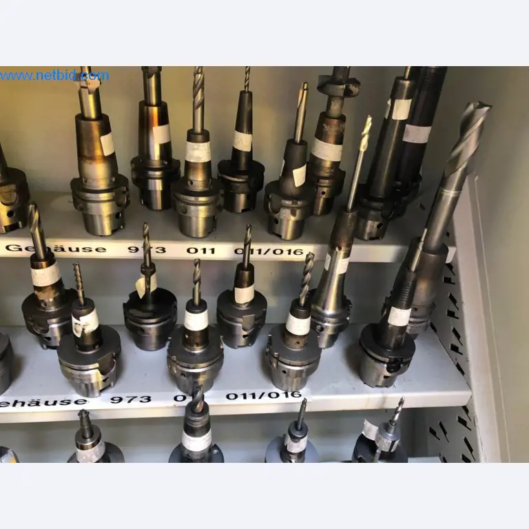 Máquinas e sistemas (fundição injectada de alumínio para a indústria automóvel e de fornecimento automóvel)-6