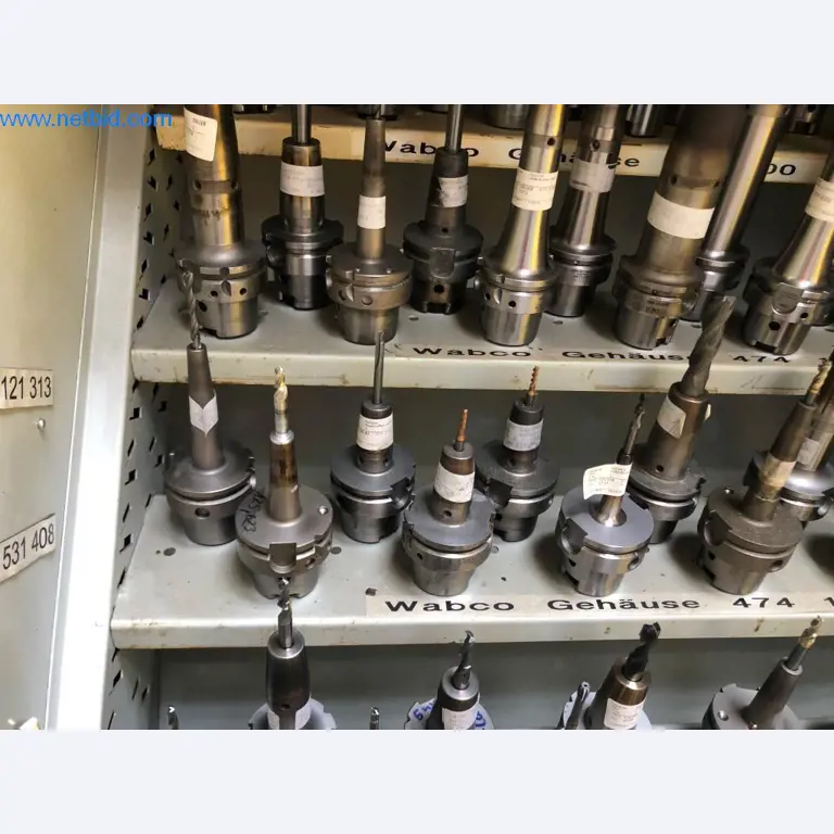 Máquinas e sistemas (fundição injectada de alumínio para a indústria automóvel e de fornecimento automóvel)-16