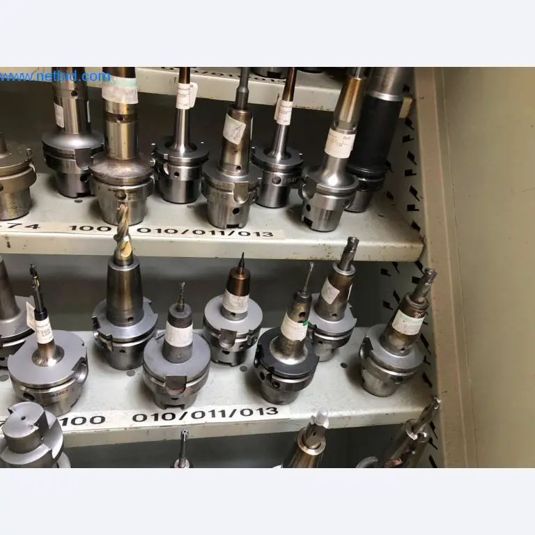 Máquinas e sistemas (fundição injectada de alumínio para a indústria automóvel e de fornecimento automóvel)-18