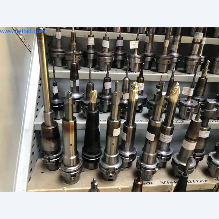 Máquinas e sistemas (fundição injectada de alumínio para a indústria automóvel e de fornecimento automóvel)-3