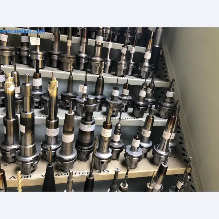 Máquinas e sistemas (fundição injectada de alumínio para a indústria automóvel e de fornecimento automóvel)-4