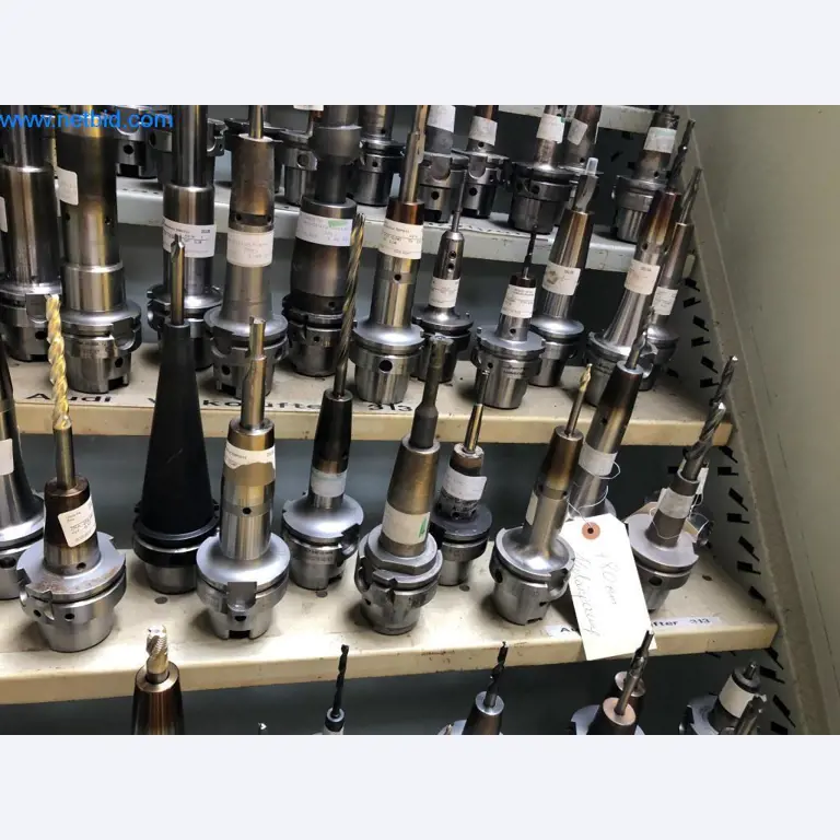 Máquinas e sistemas (fundição injectada de alumínio para a indústria automóvel e de fornecimento automóvel)-6