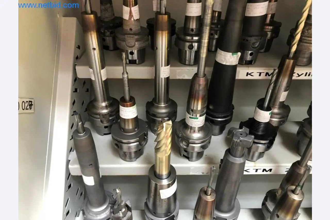 Machines et installations (moulage sous pression d'aluminium pour l'industrie automobile et ses sous-traitants)-11