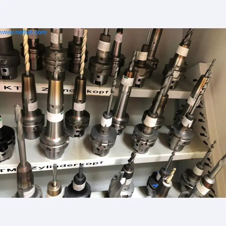 Machines et installations (moulage sous pression d'aluminium pour l'industrie automobile et ses sous-traitants)-12