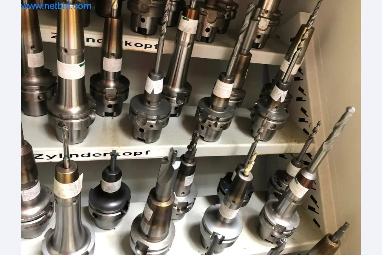 Machines et installations (moulage sous pression d'aluminium pour l'industrie automobile et ses sous-traitants)-14