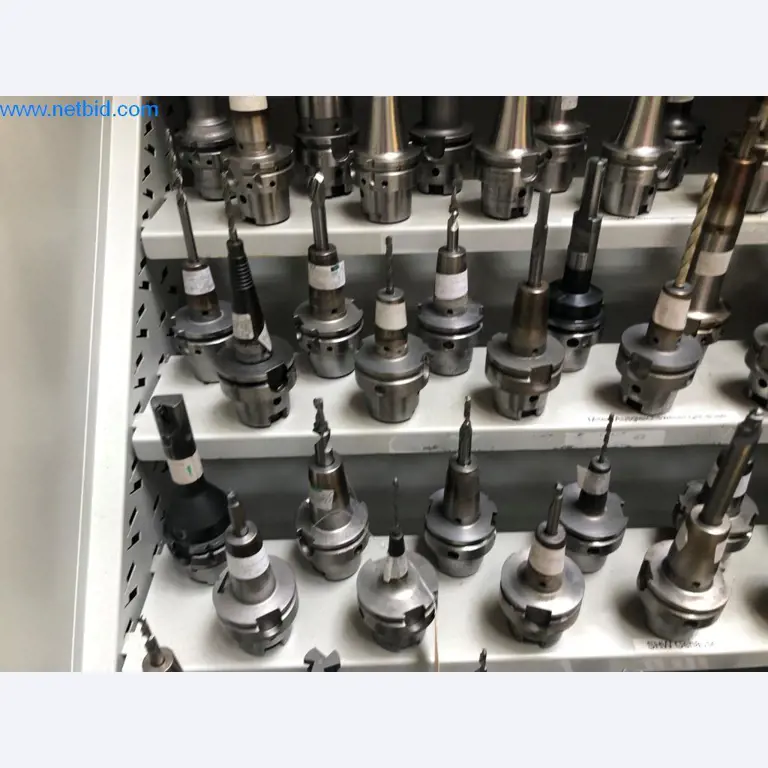 Machines et installations (moulage sous pression d'aluminium pour l'industrie automobile et ses sous-traitants)-17