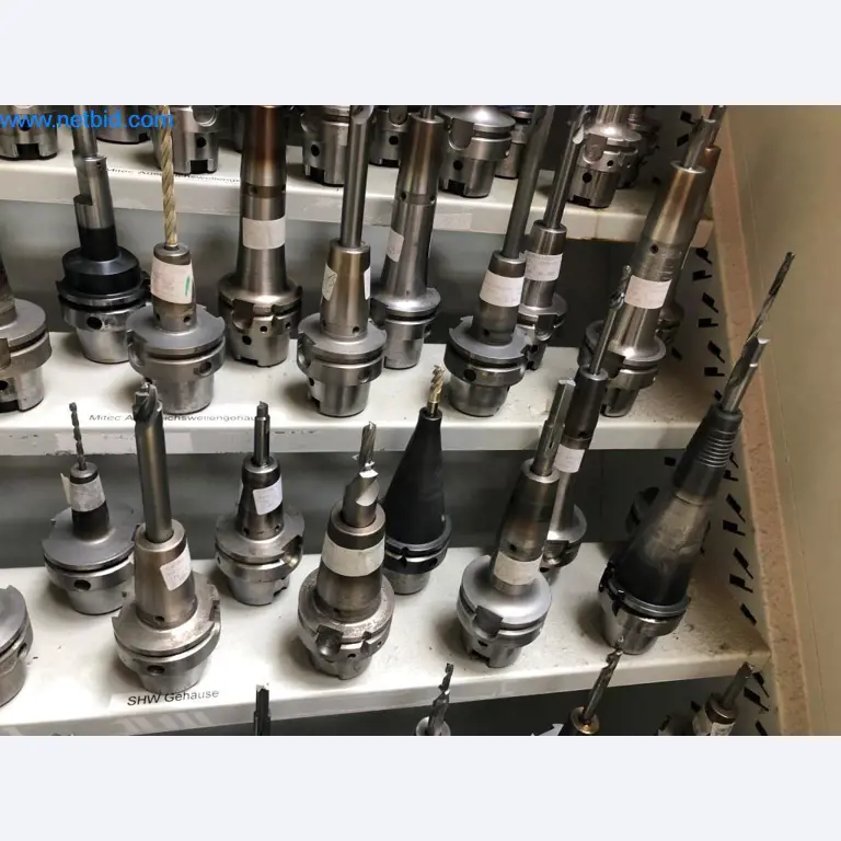 Machines et installations (moulage sous pression d'aluminium pour l'industrie automobile et ses sous-traitants)-3