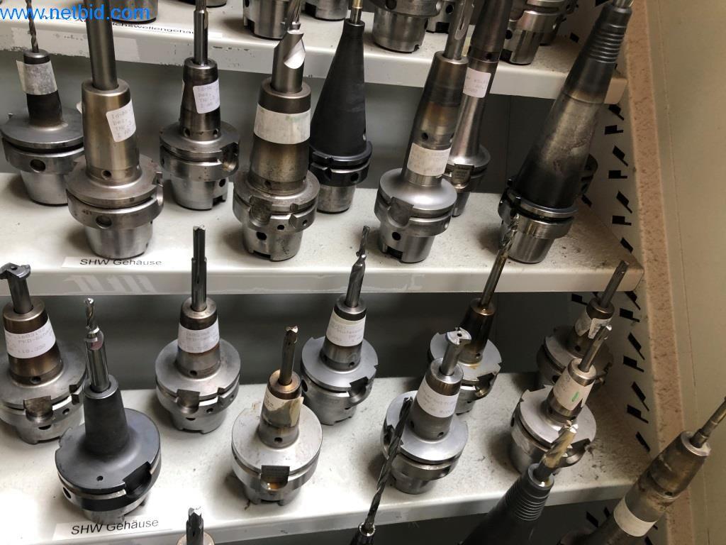 Máquinas e sistemas (fundição injectada de alumínio para a indústria automóvel e de fornecimento automóvel)-5