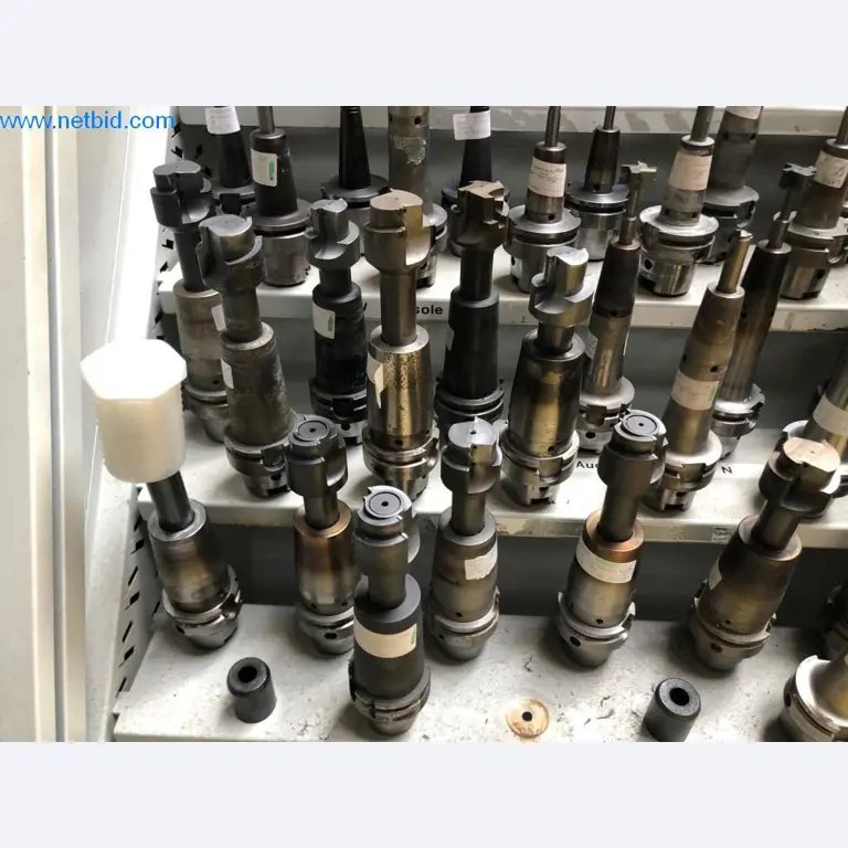 Machines et installations (moulage sous pression d'aluminium pour l'industrie automobile et ses sous-traitants)-8