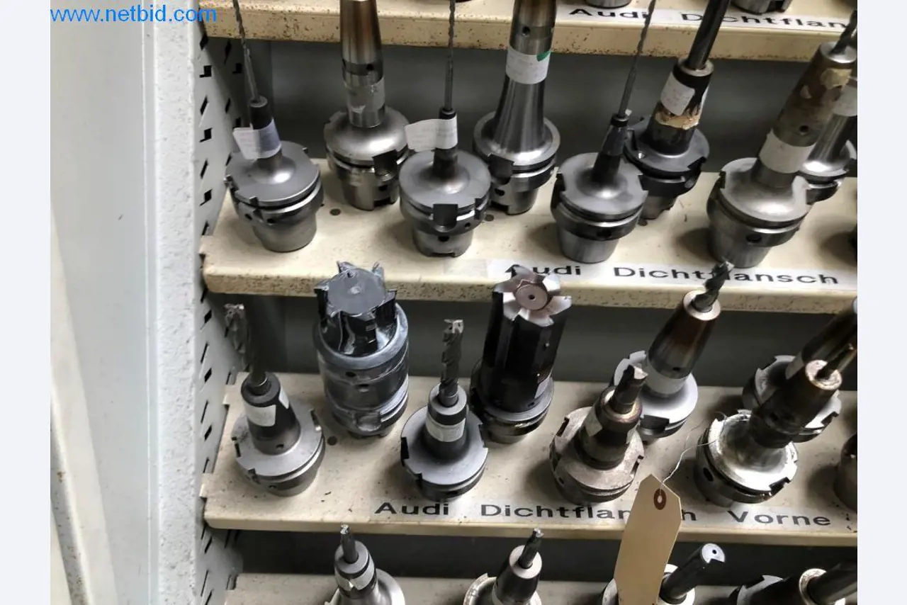 Machines et installations (moulage sous pression d'aluminium pour l'industrie automobile et ses sous-traitants)-13