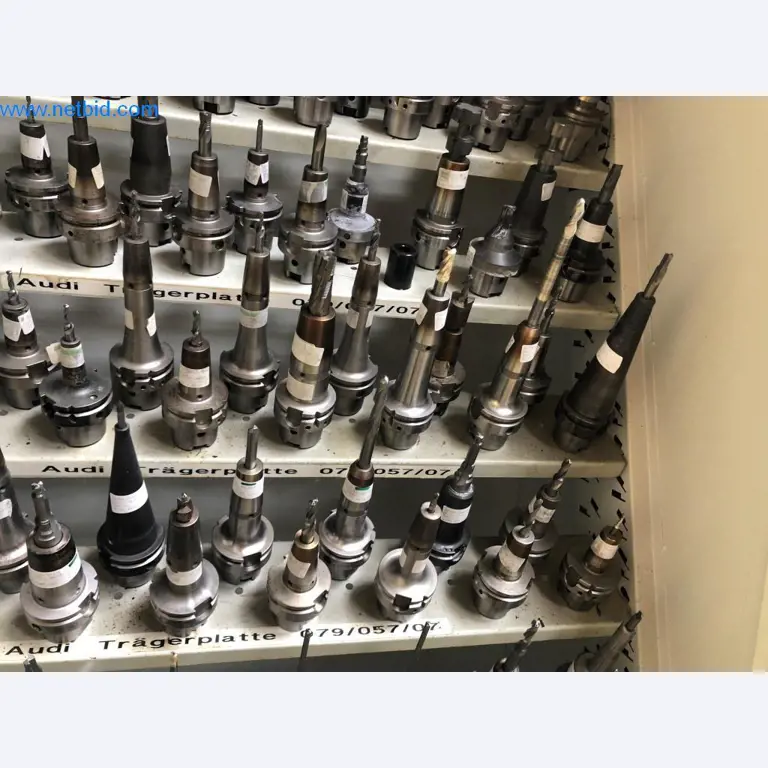 Stroje a systémy (tlakové lití hliníku pro automobilový a dodavatelský průmysl)-10