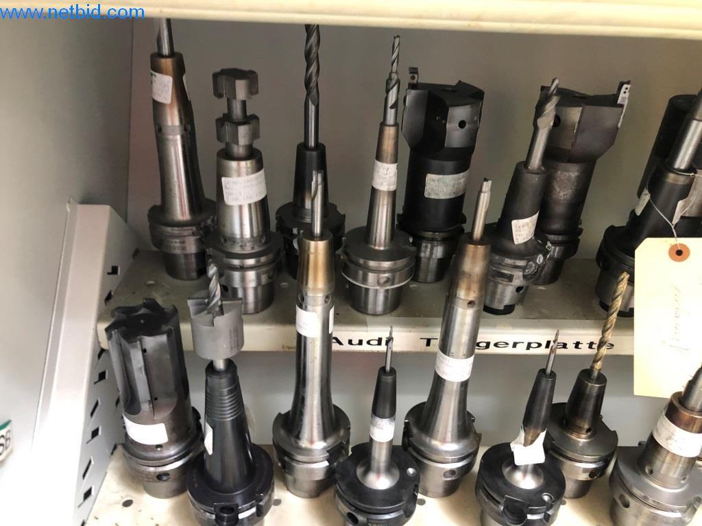 Máquinas e sistemas (fundição injectada de alumínio para a indústria automóvel e de fornecimento automóvel)-2