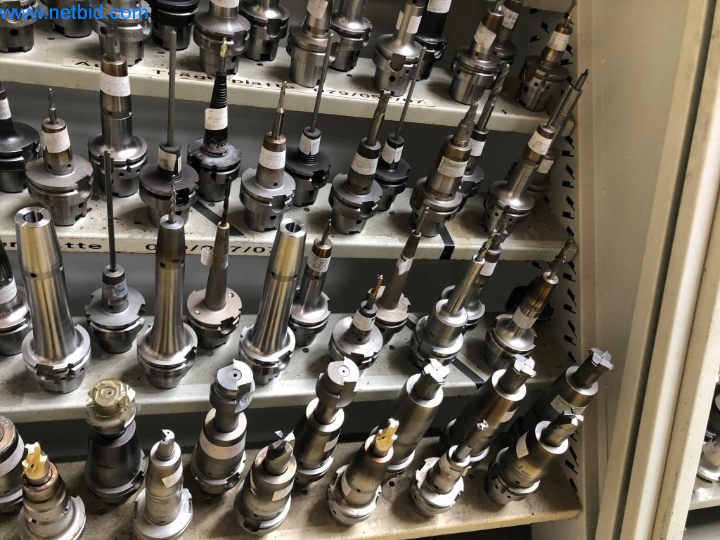 Máquinas e sistemas (fundição injectada de alumínio para a indústria automóvel e de fornecimento automóvel)-3