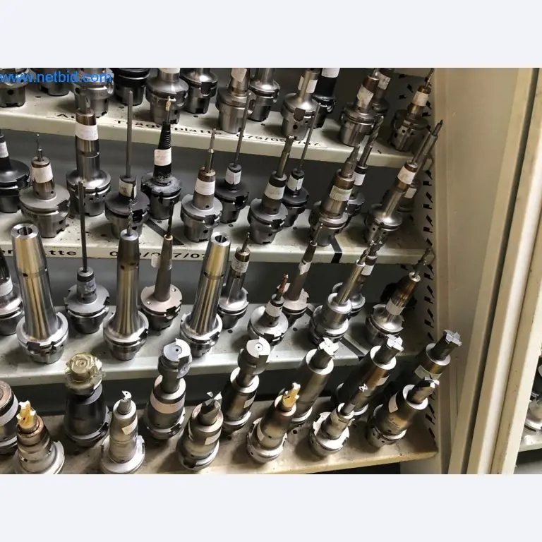 Stroje a systémy (tlakové lití hliníku pro automobilový a dodavatelský průmysl)-3