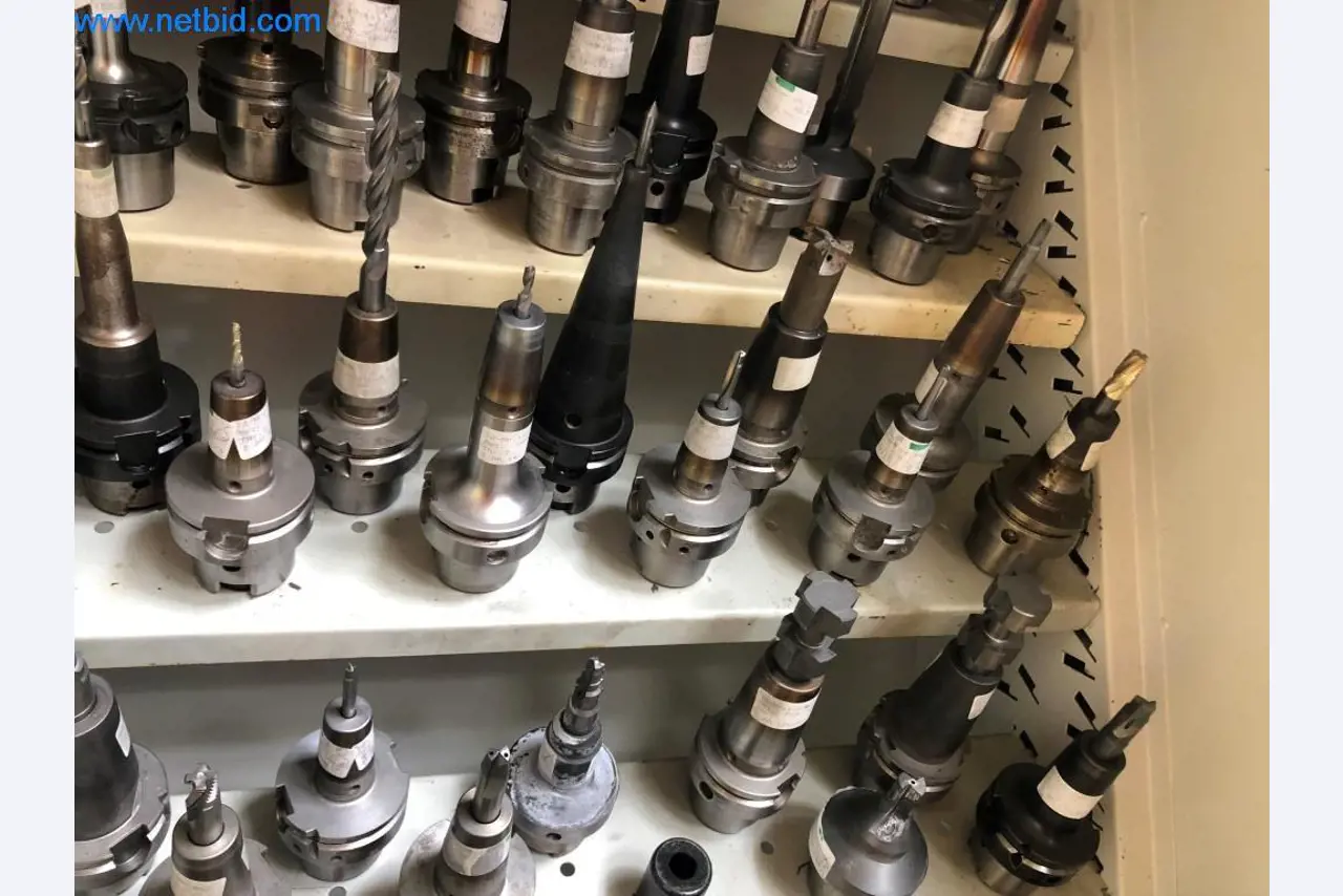 Stroje a systémy (tlakové lití hliníku pro automobilový a dodavatelský průmysl)-6