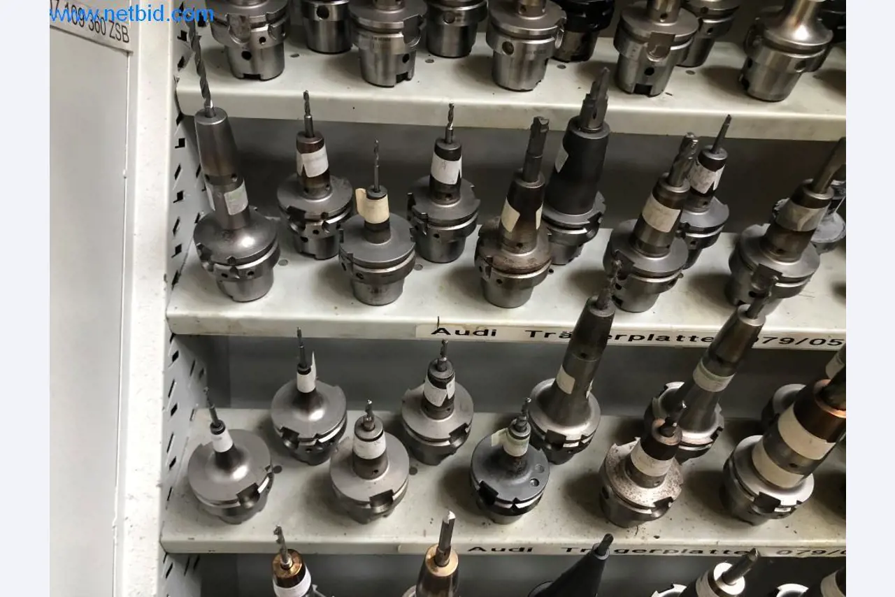 Stroje a systémy (tlakové lití hliníku pro automobilový a dodavatelský průmysl)-7