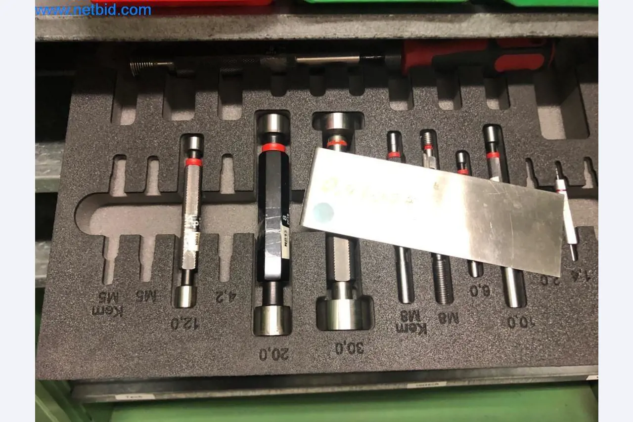 Stroji in sistemi (tlačno litje aluminija za avtomobilsko industrijo in avtomobilsko oskrbo)-11