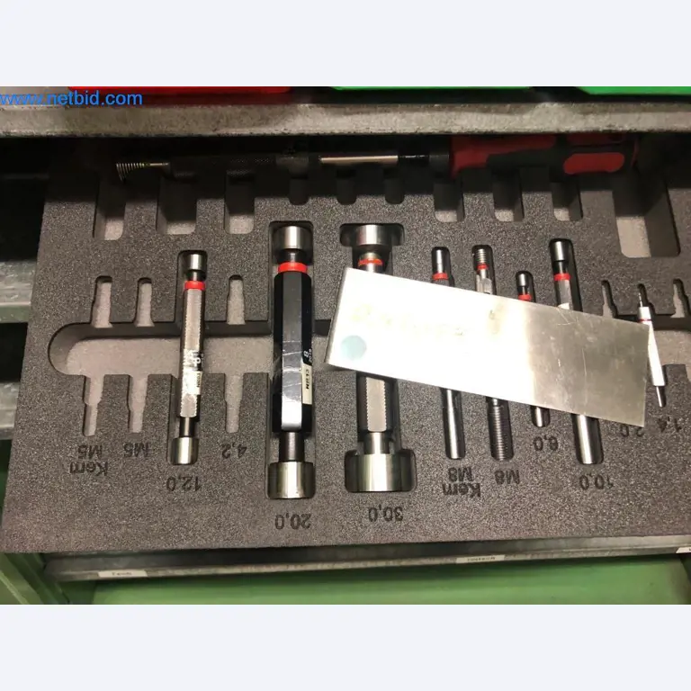 Stroji in sistemi (tlačno litje aluminija za avtomobilsko industrijo in avtomobilsko oskrbo)-11