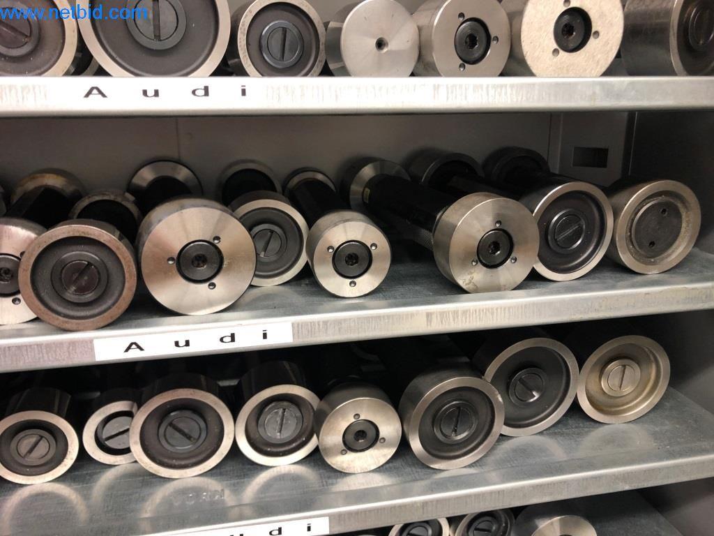 Machines et installations (moulage sous pression d'aluminium pour l'industrie automobile et ses sous-traitants)-16