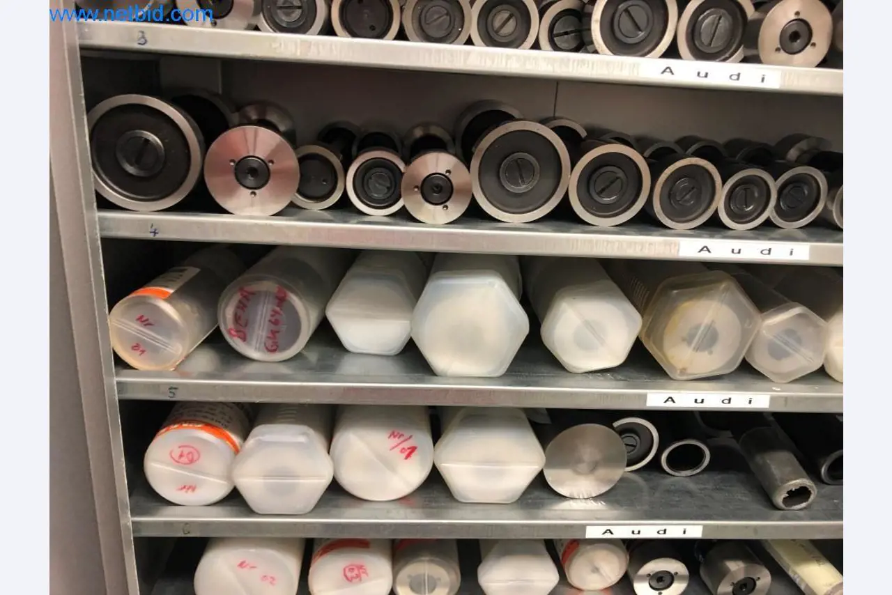 Stroji in sistemi (tlačno litje aluminija za avtomobilsko industrijo in avtomobilsko oskrbo)-18