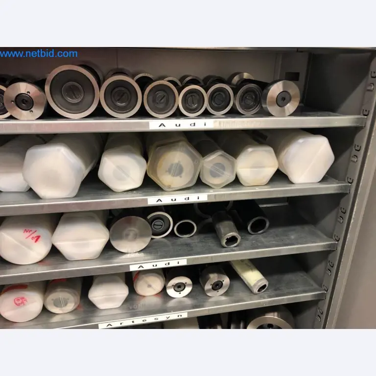 Stroji in sistemi (tlačno litje aluminija za avtomobilsko industrijo in avtomobilsko oskrbo)-19