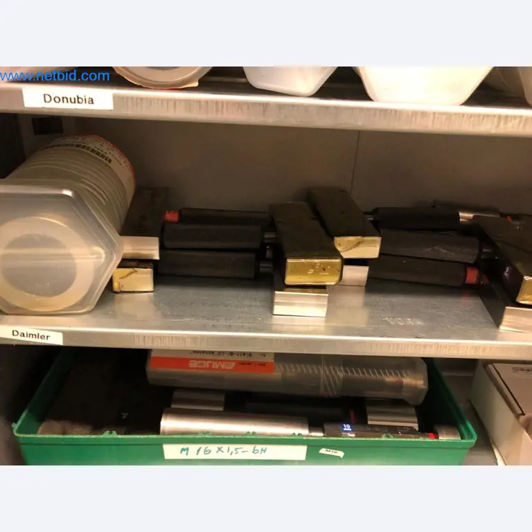 Stroji in sistemi (tlačno litje aluminija za avtomobilsko industrijo in avtomobilsko oskrbo)-25