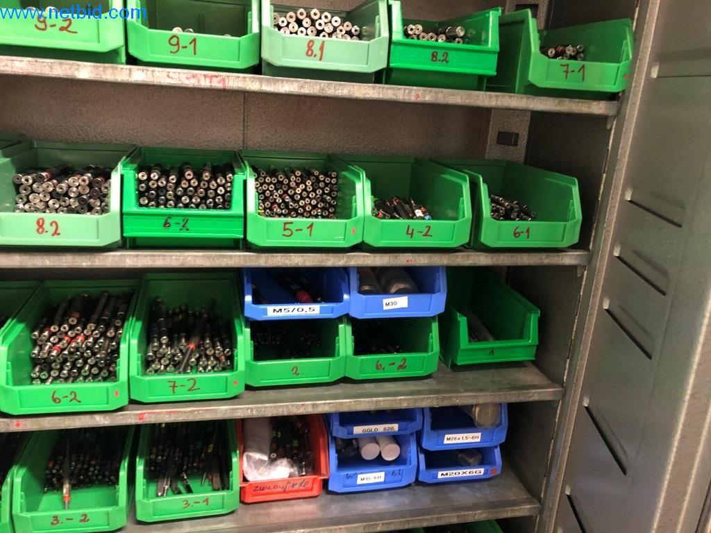 Machines et installations (moulage sous pression d'aluminium pour l'industrie automobile et ses sous-traitants)-4