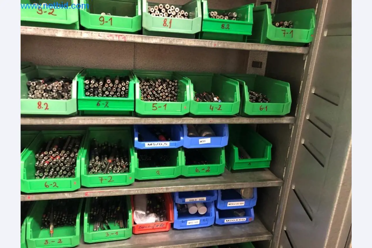 Stroji in sistemi (tlačno litje aluminija za avtomobilsko industrijo in avtomobilsko oskrbo)-4