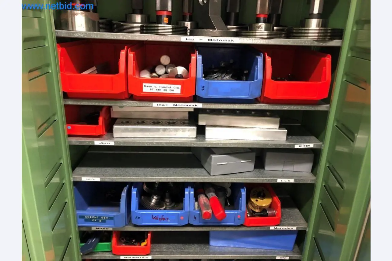 Stroji in sistemi (tlačno litje aluminija za avtomobilsko industrijo in avtomobilsko oskrbo)-8