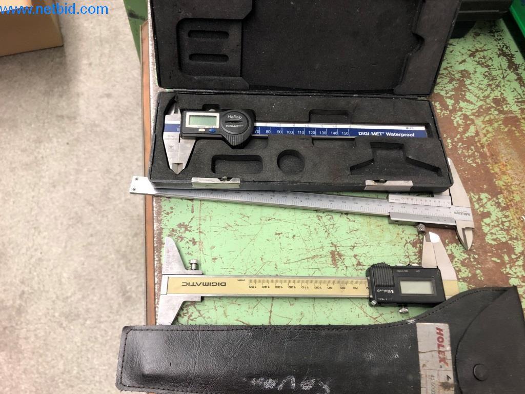 Machines et installations (moulage sous pression d'aluminium pour l'industrie automobile et ses sous-traitants)-13