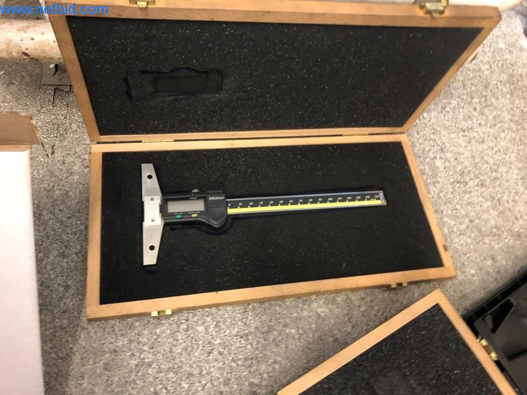 Machines et installations (moulage sous pression d'aluminium pour l'industrie automobile et ses sous-traitants)-16