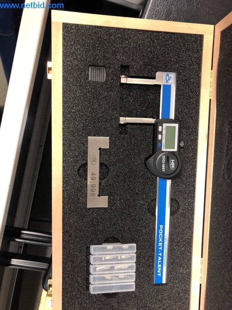 Machines et installations (moulage sous pression d'aluminium pour l'industrie automobile et ses sous-traitants)-34