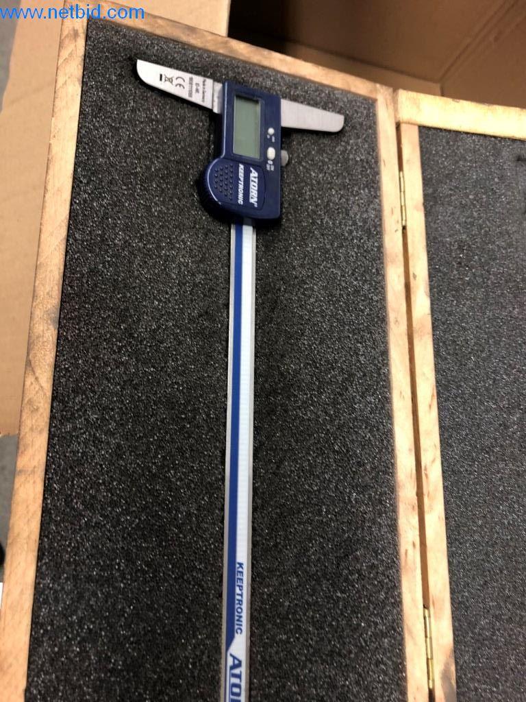 Machines et installations (moulage sous pression d'aluminium pour l'industrie automobile et ses sous-traitants)-8