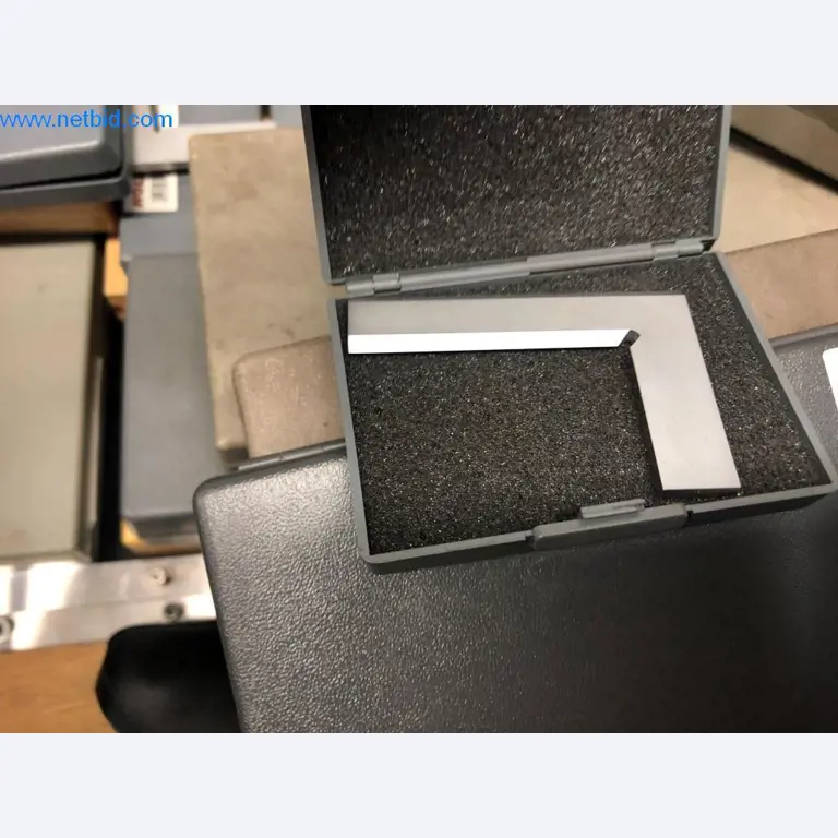 Máquinas e sistemas (fundição injectada de alumínio para a indústria automóvel e de fornecimento automóvel)-12