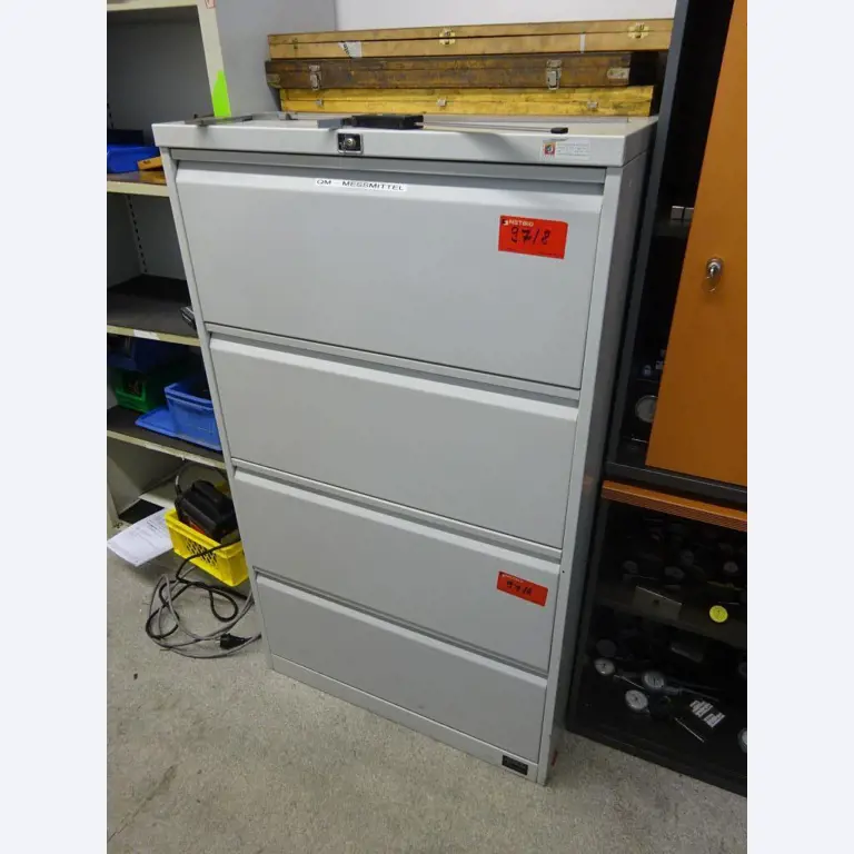 Máquinas e sistemas (fundição injectada de alumínio para a indústria automóvel e de fornecimento automóvel)-1