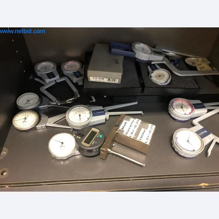 Máquinas e sistemas (fundição injectada de alumínio para a indústria automóvel e de fornecimento automóvel)-18