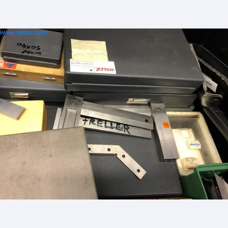 Máquinas e sistemas (fundição injectada de alumínio para a indústria automóvel e de fornecimento automóvel)-2