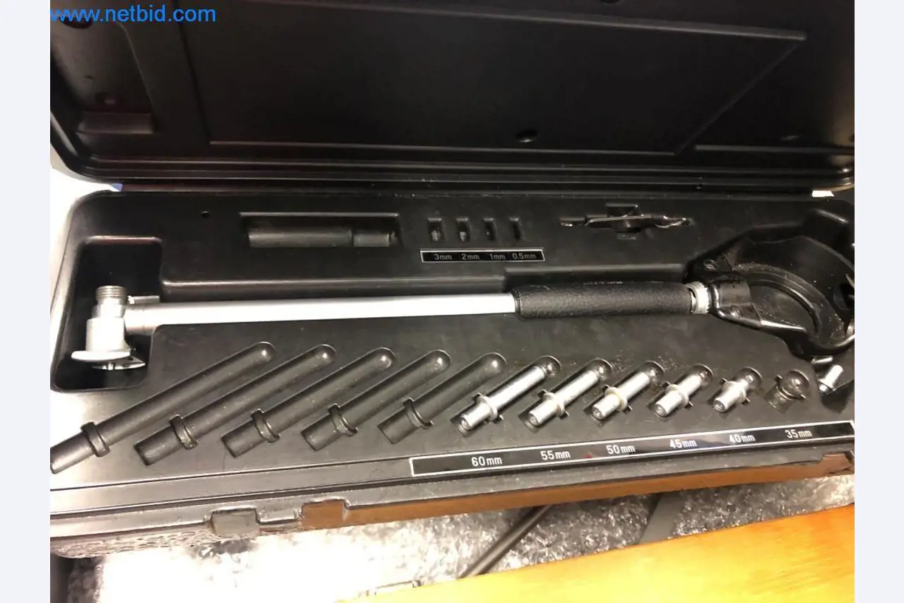 Máquinas e sistemas (fundição injectada de alumínio para a indústria automóvel e de fornecimento automóvel)-22