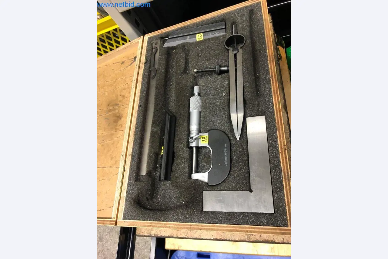 Máquinas e sistemas (fundição injectada de alumínio para a indústria automóvel e de fornecimento automóvel)-4