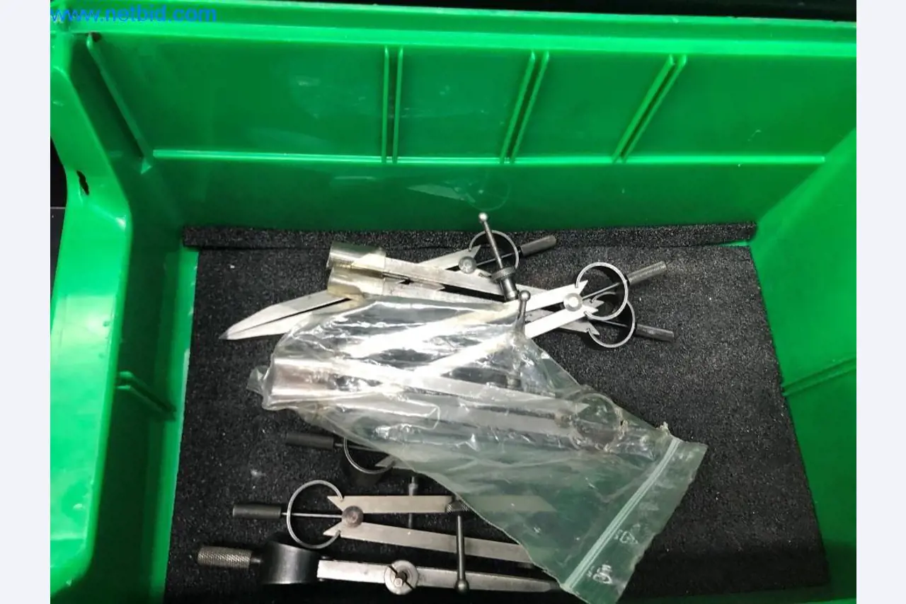 Máquinas e sistemas (fundição injectada de alumínio para a indústria automóvel e de fornecimento automóvel)-7