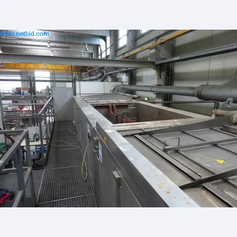 Máquinas e sistemas (fundição injectada de alumínio para a indústria automóvel e de fornecimento automóvel)-4