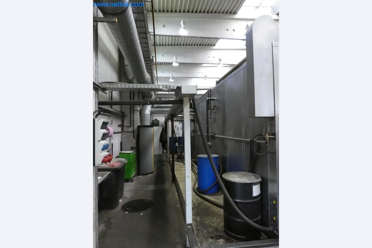 Máquinas e sistemas (fundição injectada de alumínio para a indústria automóvel e de fornecimento automóvel)-9